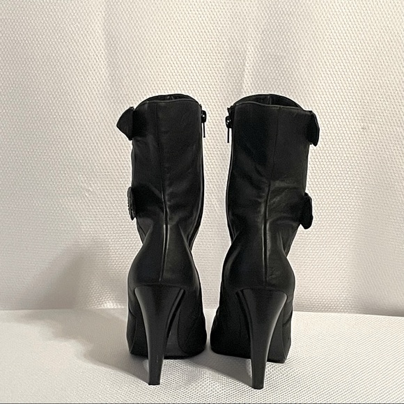 Black leather Chinese Laundry Peep Toe Bootie Size 9 - Picture 6 of 7